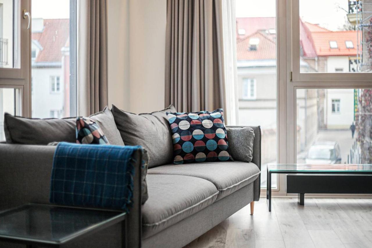 Happy Inn Vip, Self Check-In-24X7, A-C, Parking-In-The-Underground-Garage Vilna Exterior foto