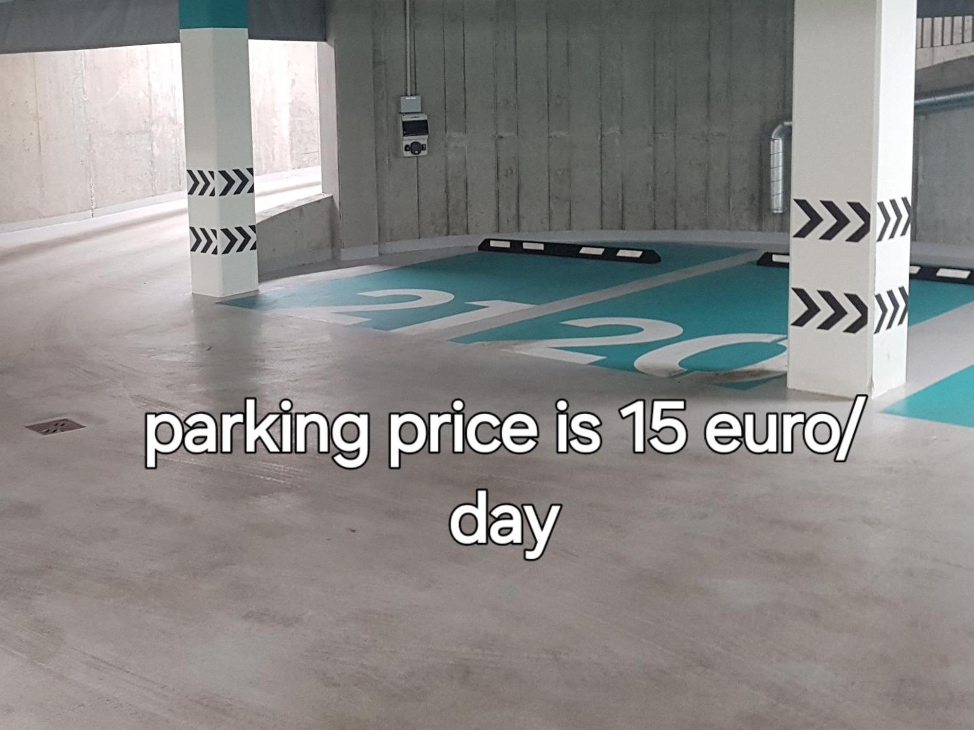 Happy Inn Vip, Self Check-In-24X7, A-C, Parking-In-The-Underground-Garage Vilna Exterior foto